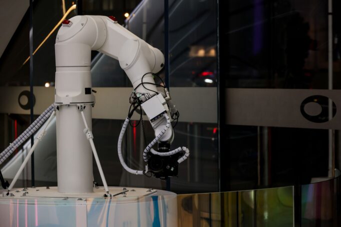 AI Could Automate 80% of Jobs, Warns Vinod Khosla – India Needs Tax Reform Now
