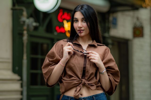brown-season-1-ott-karisma-kapoor-watch-online