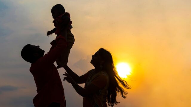 chennai-mother-kills-infant-daughter-suicide
