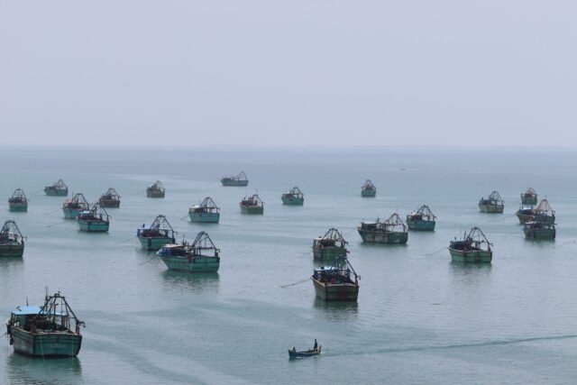 coast-guard-search-missing-fishermen-tamil-nadu