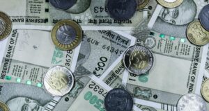 HDFC Bank Dividend History and 2026 Forecast – Should You Hold?