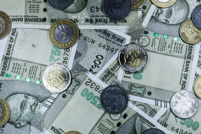 HDFC Bank Dividend History and 2026 Forecast – Should You Hold?