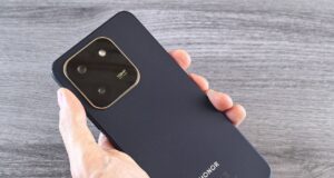 Honor Smartphone With 10,000-Nit Display and 10,000mAh Battery: Game-Changing Tech Explained