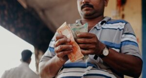 Nifty in Control of FIIs? 13 Bluechips Face Worst Institutional Selloff in 2024
