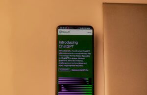 How to Sell AI-Generated Content in India and Earn Lakhs