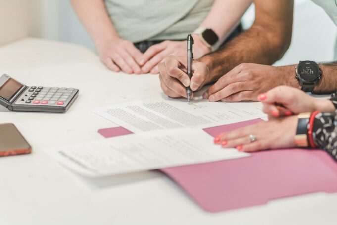 Term Insurance vs Whole Life Insurance India 2026 – What to Choose