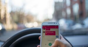 Texting While Driving Increases Crash Risk: What Indian Drivers Must Know