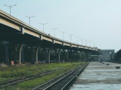 Tiruvannamalai Railway Station Bridge Delay: Commuters Face Track Crossing Crisis