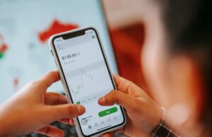 When to Buy Stocks in India – Perfect Entry Strategy for Beginners