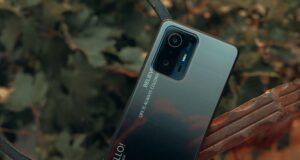 Xiaomi Mix Fold 5 Launch: 200MP Camera & Premium Pricing Explained for Indian Buyers