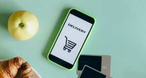Zepto Overtakes Instamart in Order Count: The Quick Commerce Battle Heats Up in India